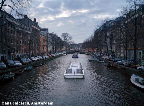 Oana Salcescu, Amsterdam