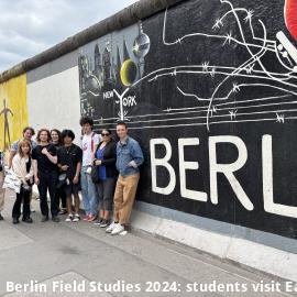 Berlin Field Studies 2024: students visit Eastside Gallery